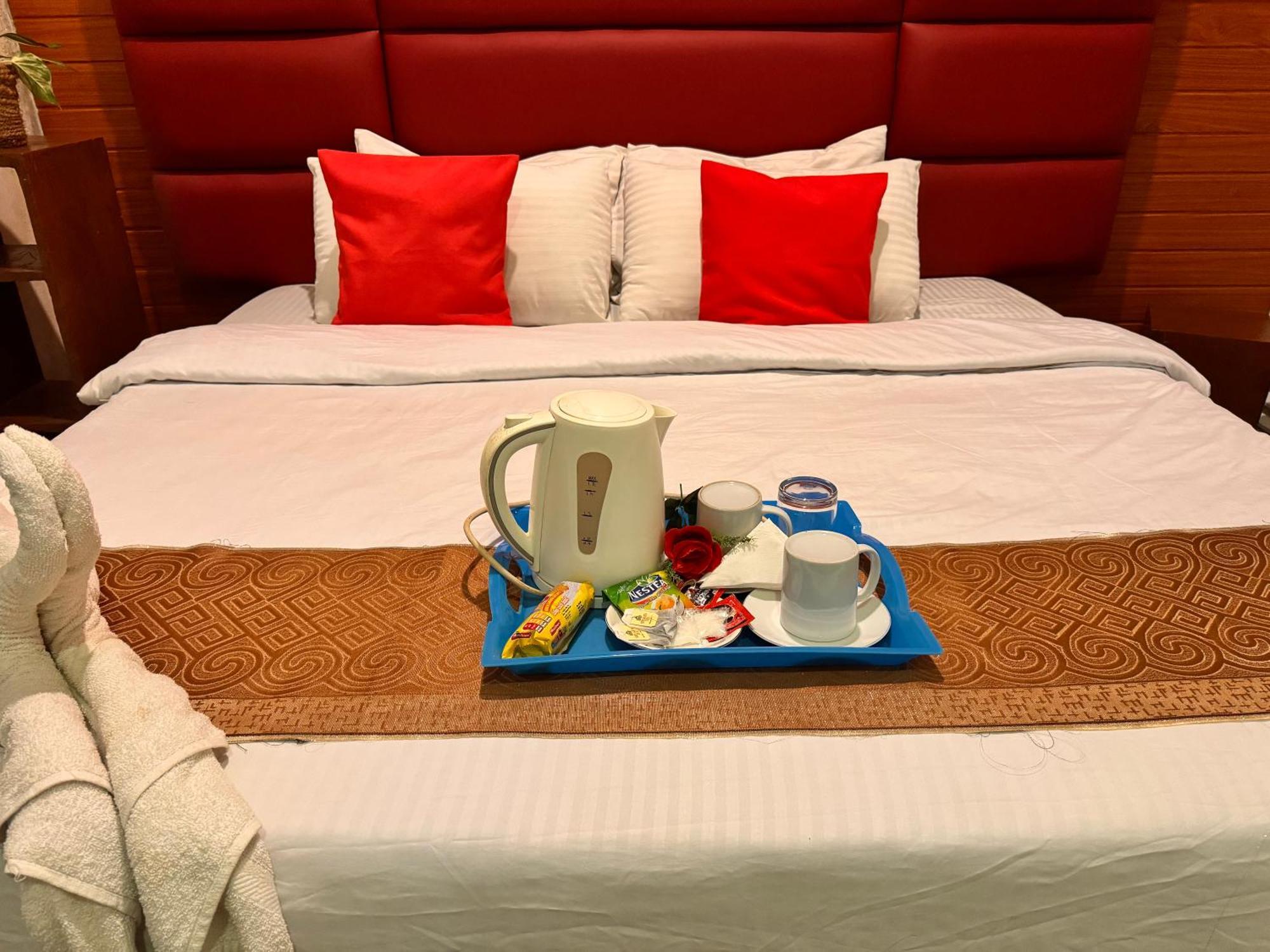 Katunayaka Airport Transit Kings Hotel מראה חיצוני תמונה