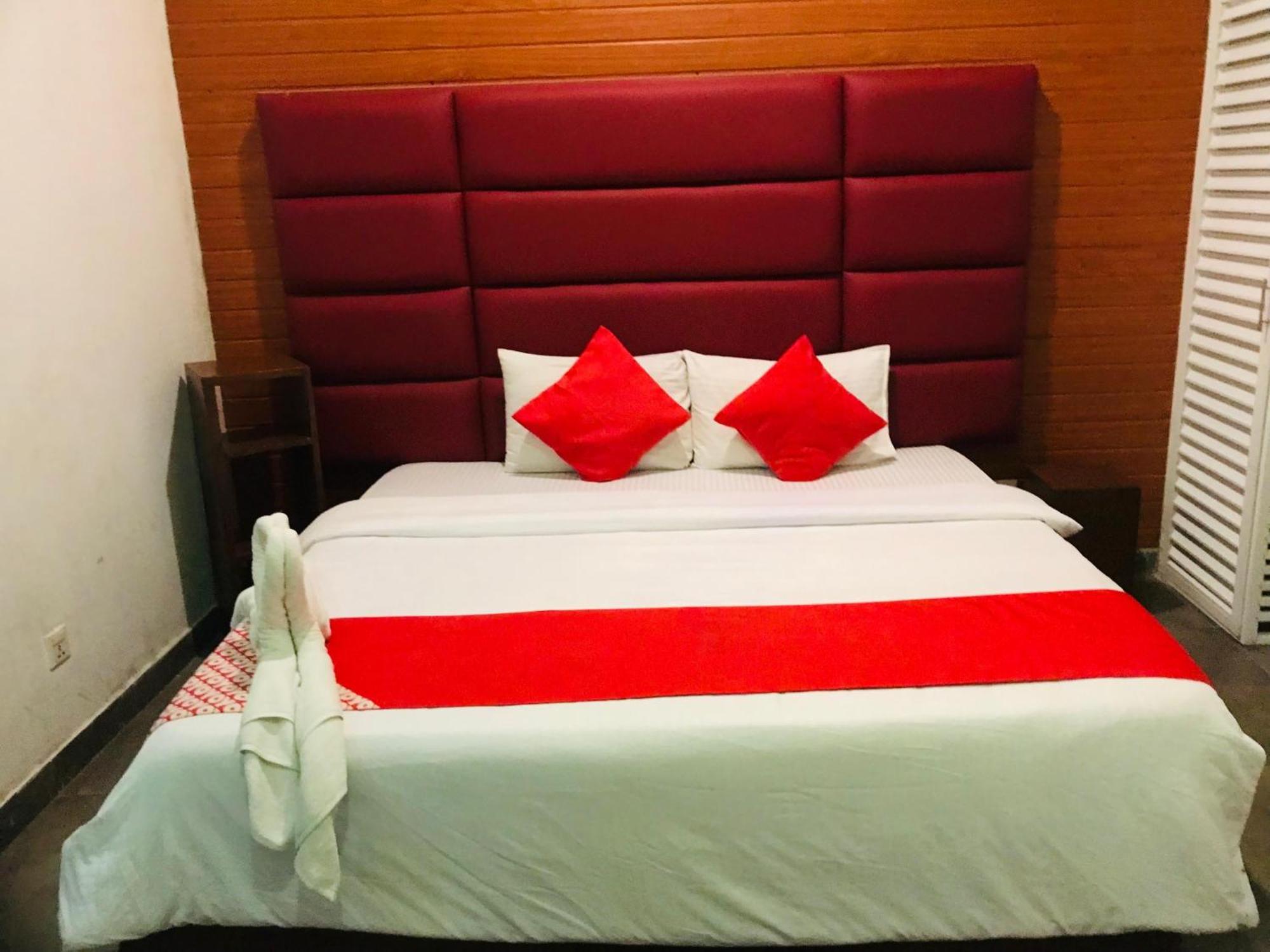 Katunayaka Airport Transit Kings Hotel מראה חיצוני תמונה