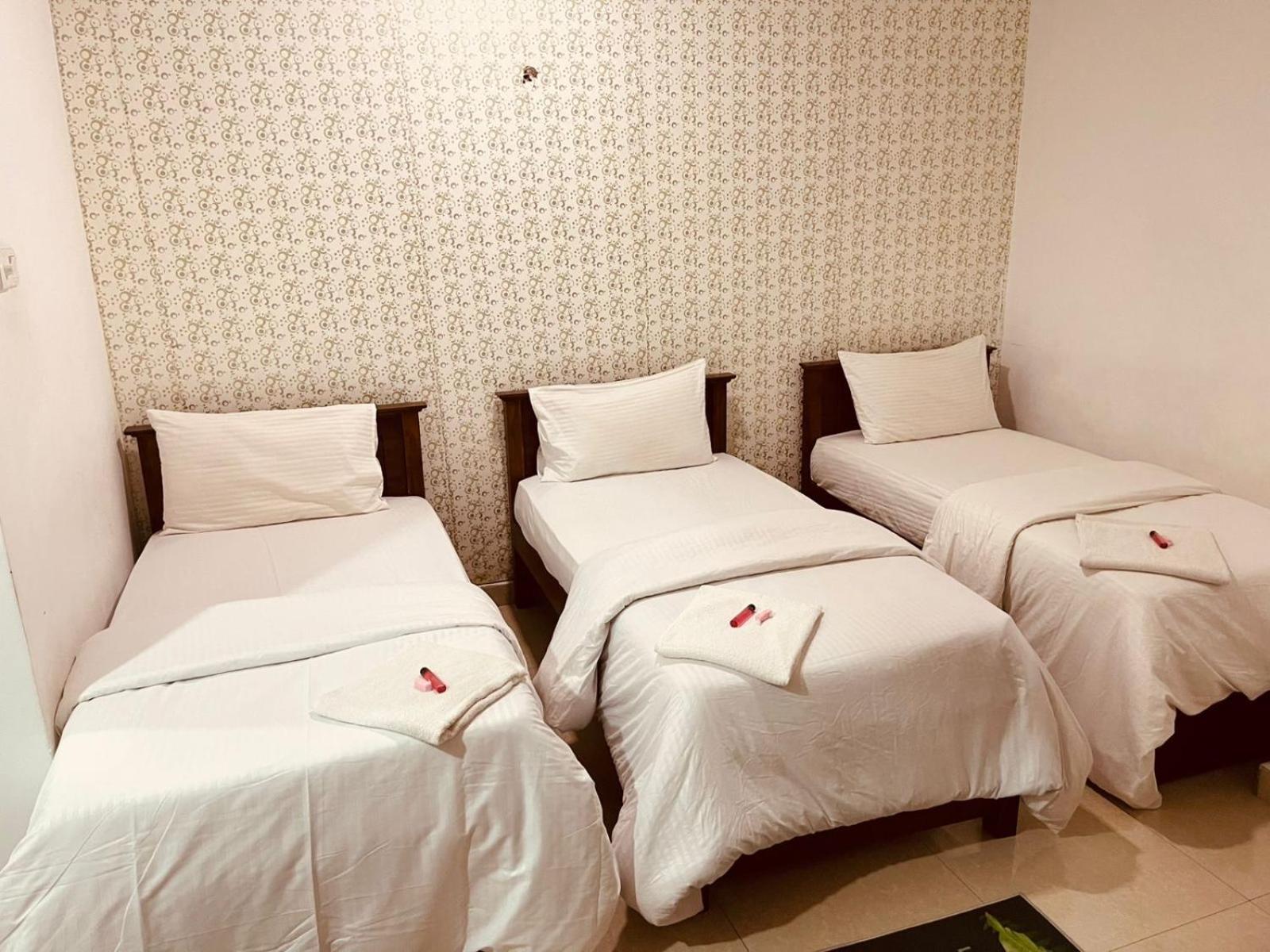 Katunayaka Airport Transit Kings Hotel מראה חיצוני תמונה